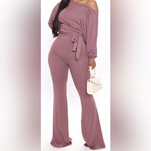 🥳 FASHION NOVA Pro Lounge Flare Jumpsuit Sz S
